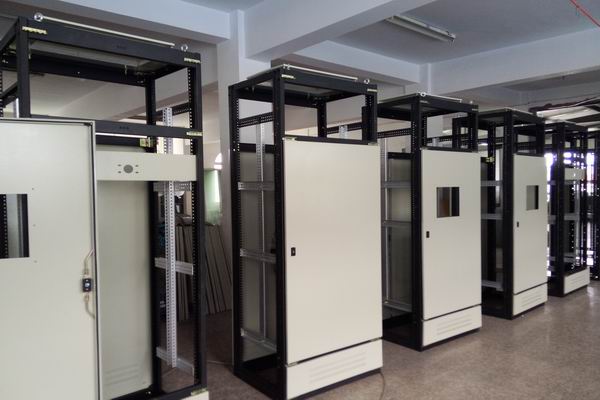 南靖控制箱-控制箱的合理布置方法